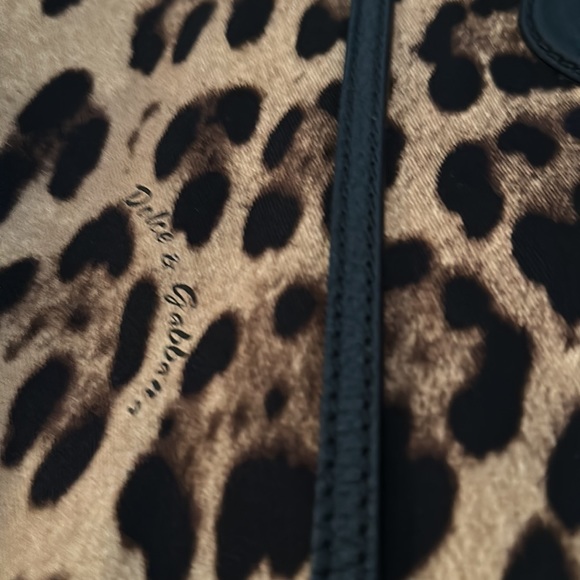 Dolce & Gabbana Black and Brown Leopard Print Tote - Picture 8 of 11